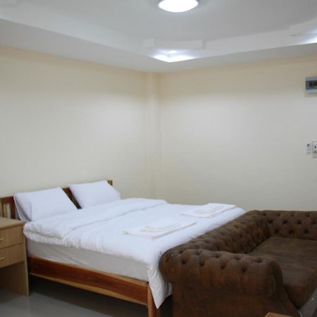 Grand Perfect Apartment Ούντον Τάνι Εξωτερικό φωτογραφία